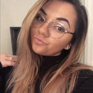 Meet your Posher, Morgan